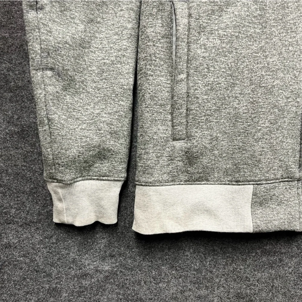 The North Face Men's Gray Fleece Full Zip Jacket with Shoulder Patch Logo Size L